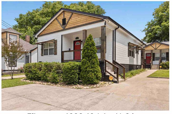 A Downtown Great GetAway! gallery image 3