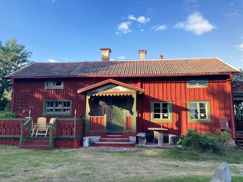 Trollhyttan in Vikarbyn on Lake Siljan in Dalarna