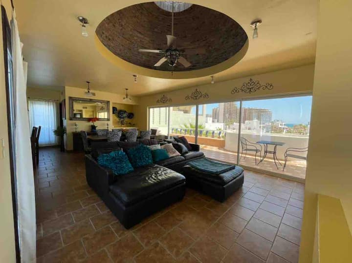 Sandy Beach~stunning Beach House ~ Pool Access - Puerto Peñasco