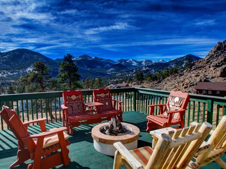 ParkEntranceLodge-RMNP Views! FirePit HTub BBCourt