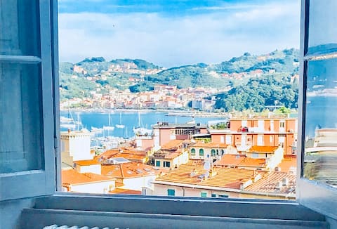 Top Airbnb: NINA'S GARDEN - home in Lerici