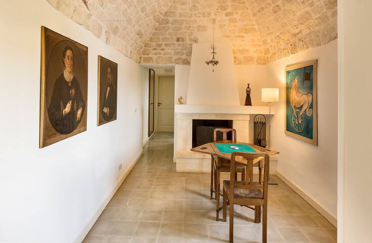 La Casa Blu, antica Villa con piscina e Spa gallery image 4