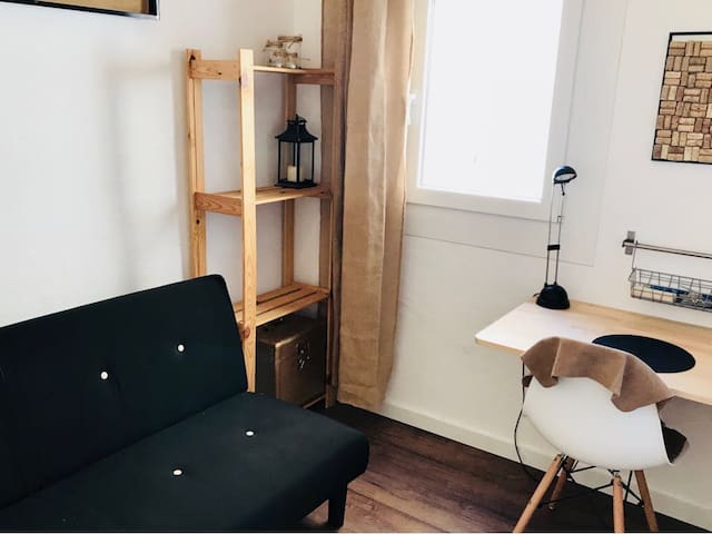 Not a big room in Barcelona