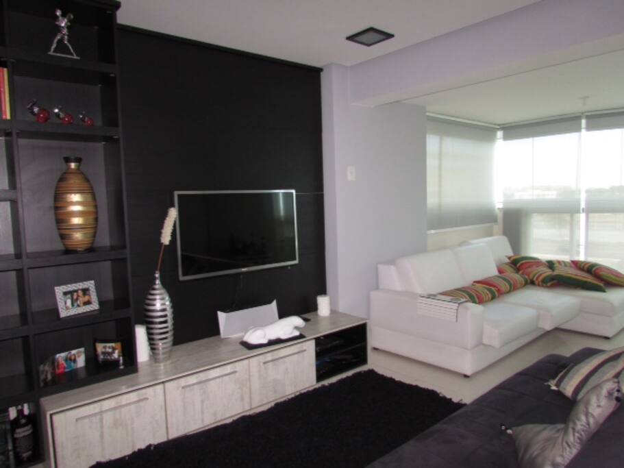 Sala de TV e Varanda