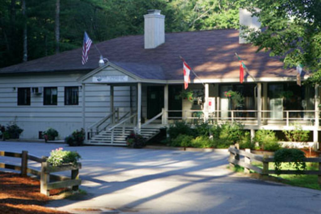 Amenities building
