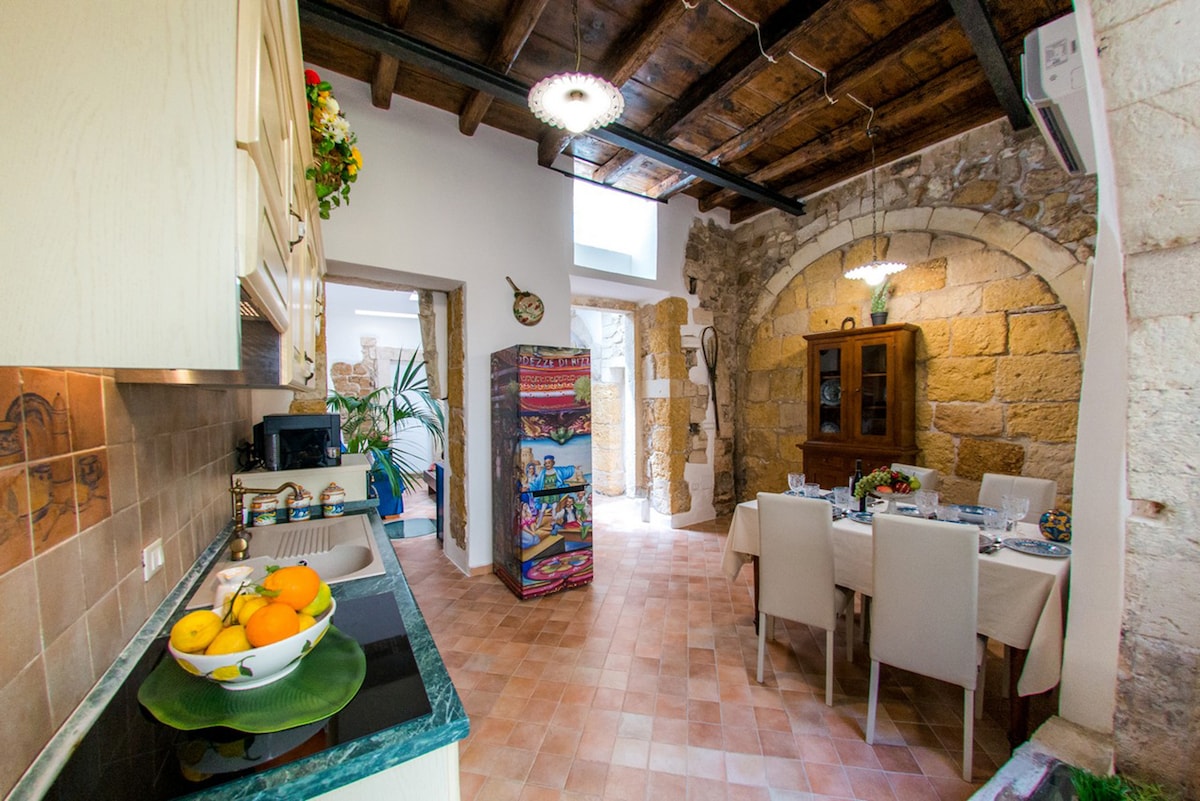 Casa Ortigia — view 4