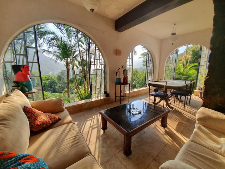 Une Maison à L’intérieur De La Forêt Tropicale - Rio de Janeiro
