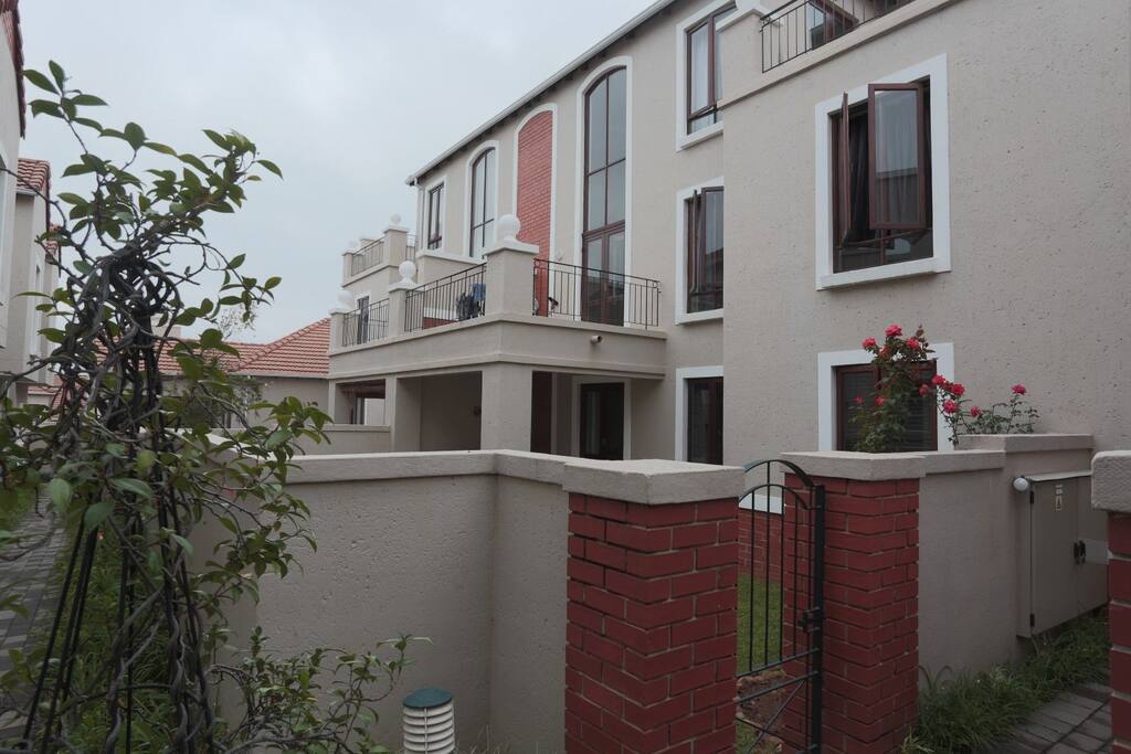 Two floor duplex