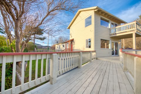 Egret Cove Cottage - a bird watcher's paradise