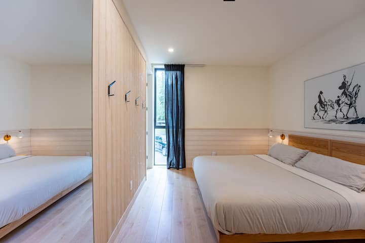 Spálňa 2 na hlavnom poschodí (manželská posteľ alebo 2 jednolôžka)