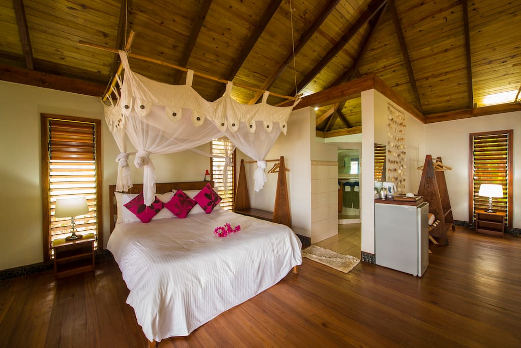 Inside Villa 2 x King beds