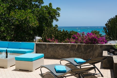 House by the beach, really!