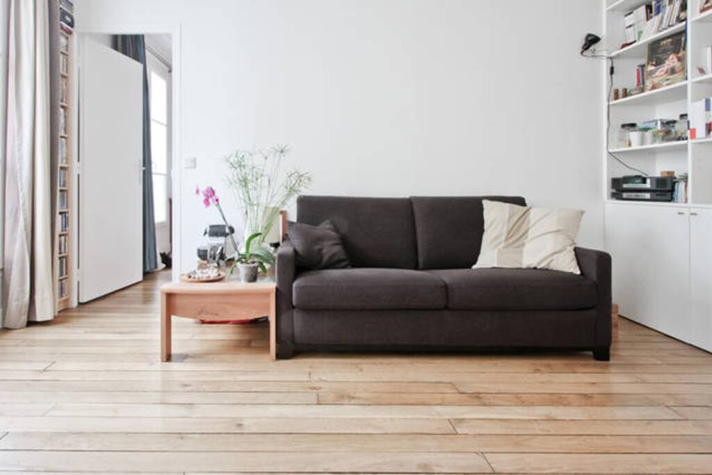 Canapé lit: un à deux couchages supplémentaires.