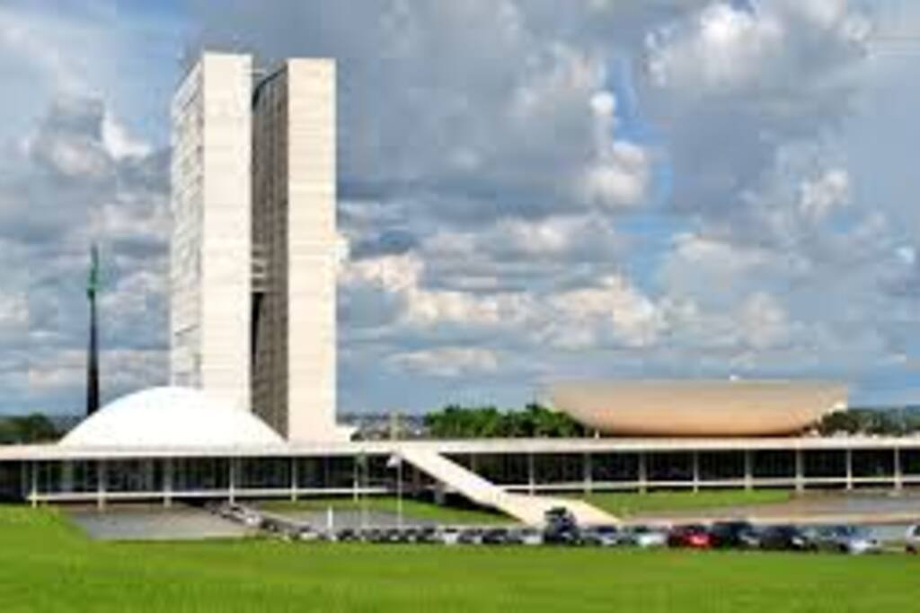 Congresso e Ministérios
(7 minutos)