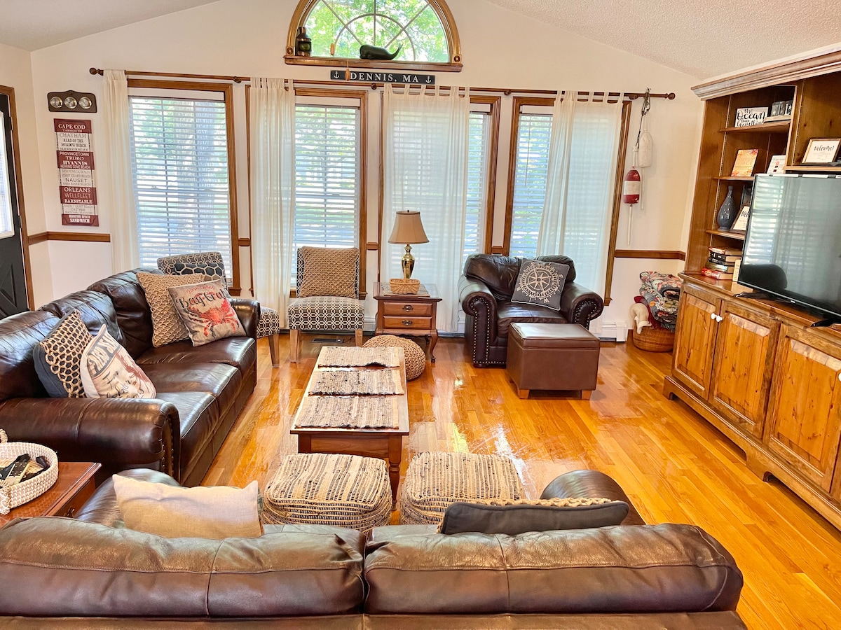 Top Airbnb: * Game Room, Linens, Quiet St, Central AC/Heat in Northwest Harwich