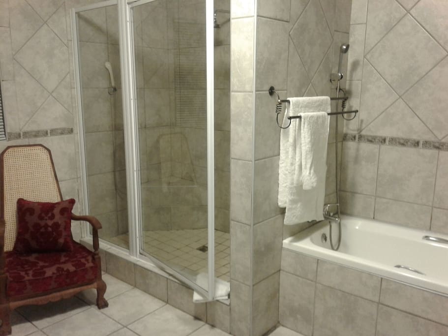 Room 4 o/s bathroom,bath and shower