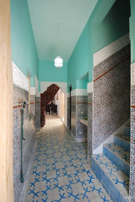 Couloir d'entrée
Entrance