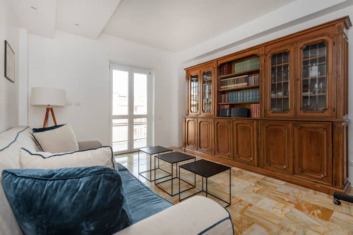 Vatican Dome View Apartment - Rome