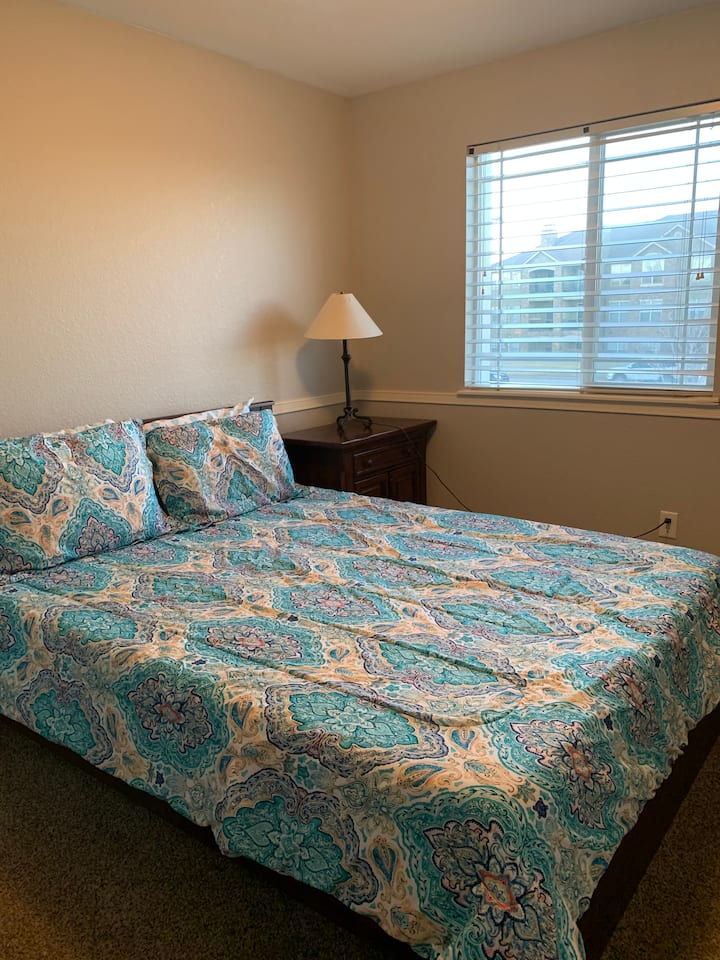 Ghorofa ya juu (Chumba cha kulala 3)