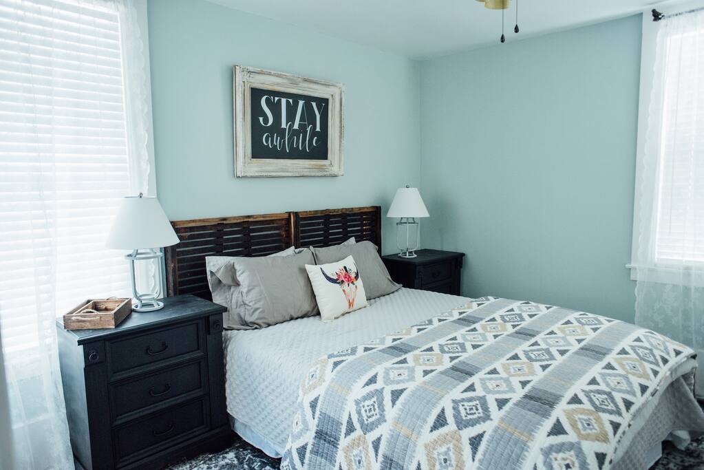 Downstairs Bedroom Queen Bed
