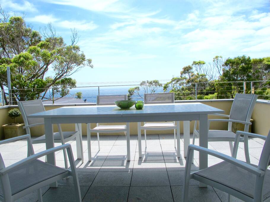 Front deck