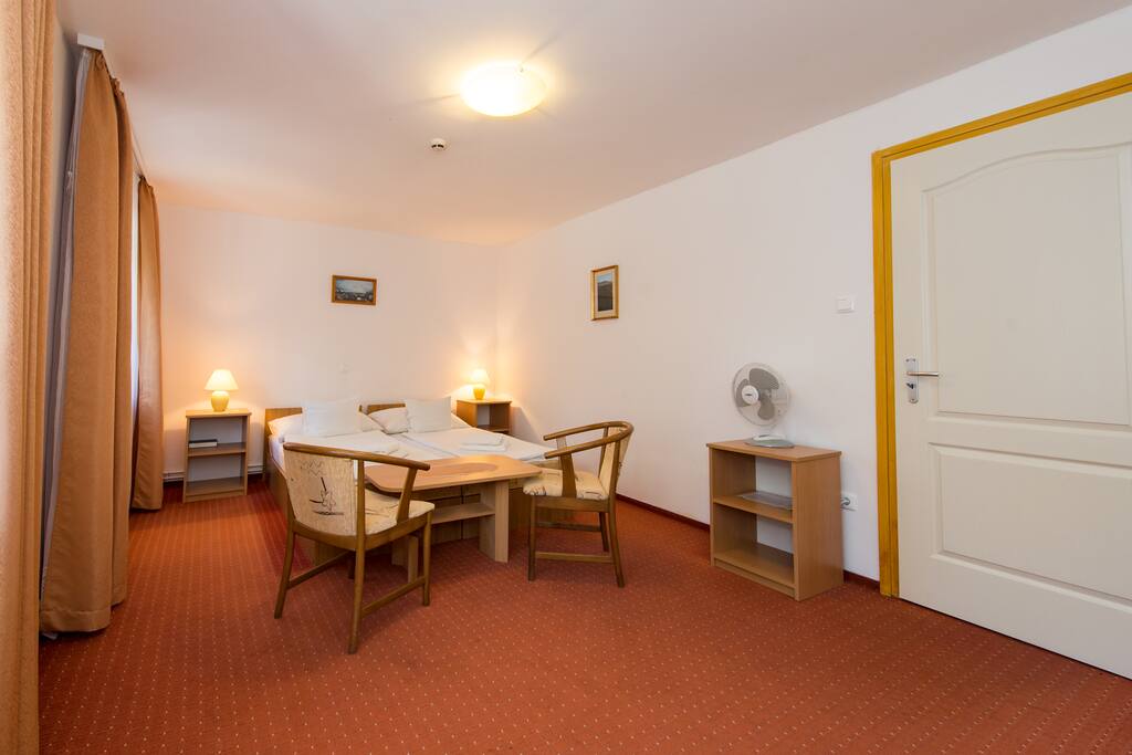 Classic Room