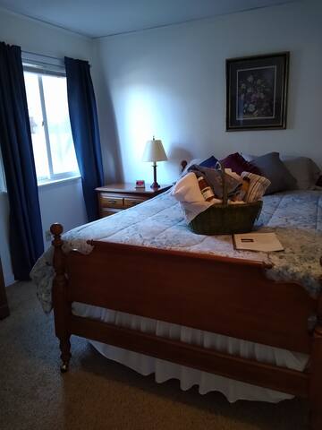 Airbnb Flat Rock Vacation Rentals Places To Stay