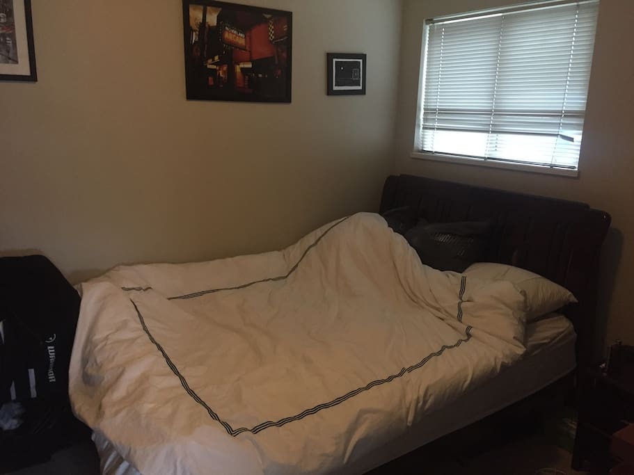 Big Queen Bed