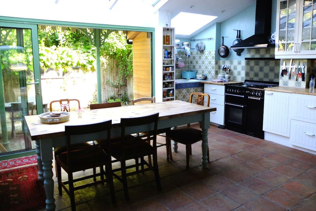 kitchen/living room