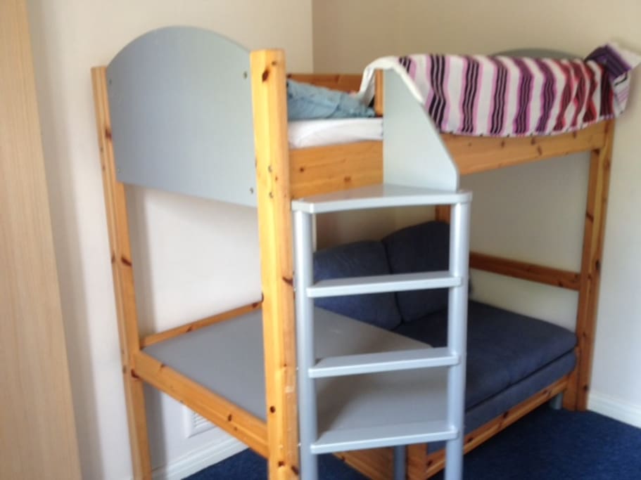 bunk bed ideal for children. Settee can also be used as a bed.