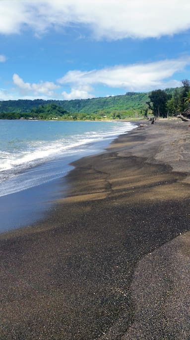 Barefoot Beach