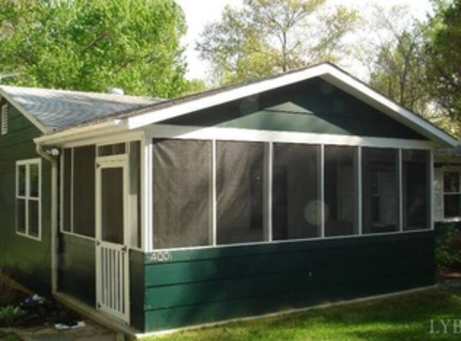 Screened Front Porch