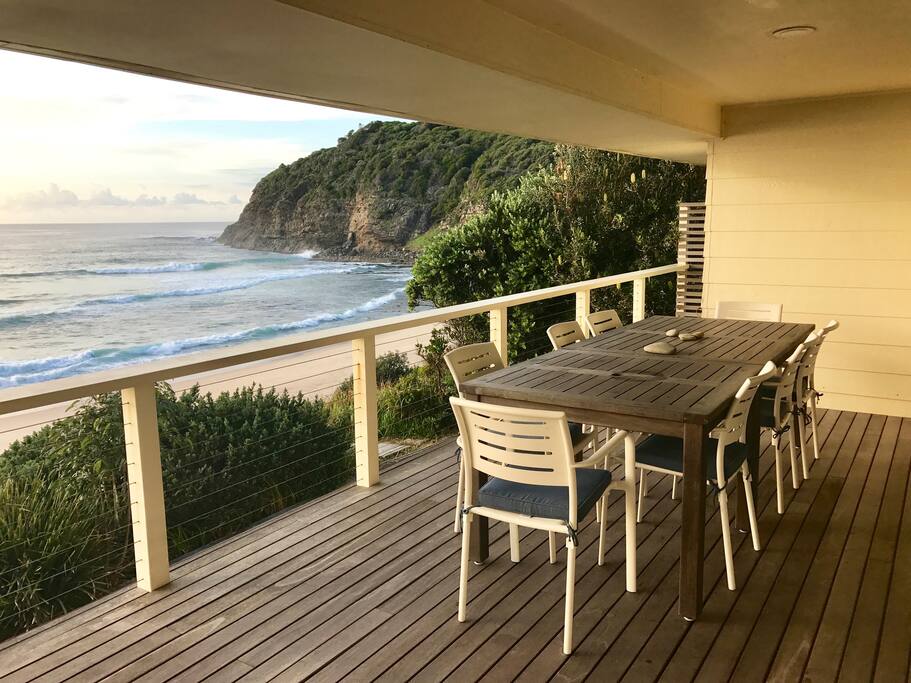 East terrace and Boomerang Point