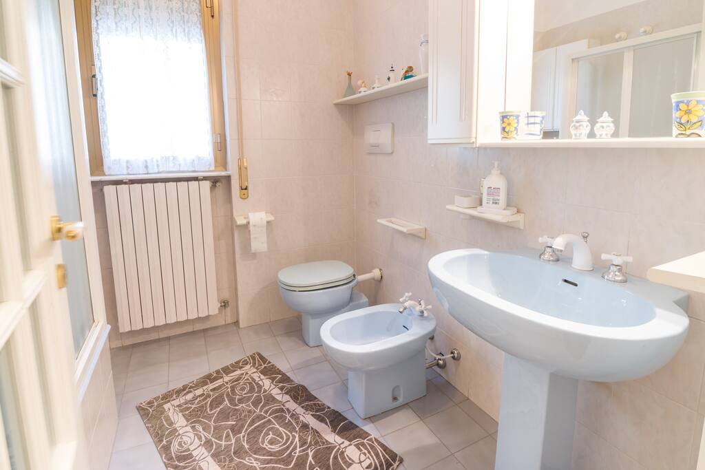 bagno con doccia