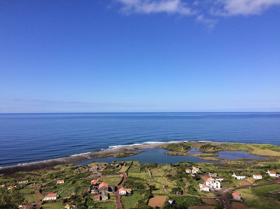 Fajã dos Cubres - Uma das 7 Maravilhas de Portugal, na categoria "Aldeias de Mar"