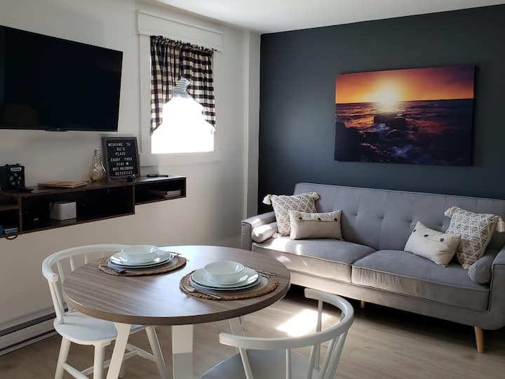 Eli's Place /Located In Historic Bonavista Nl - Bonavista