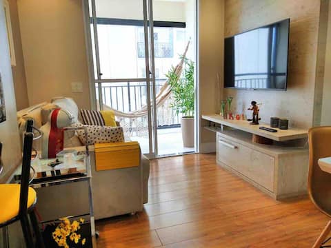 Popular Airbnb listing: Beautiful apartment (with air conditioning) in Santa Cecília