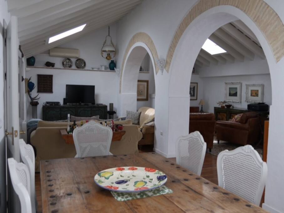Living room with dining table