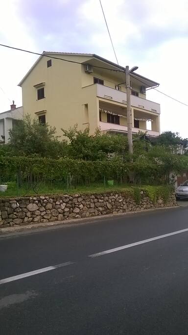 Hausansicht von der Strasse