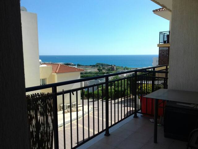 1сп квартира  с бассейном в 300м от моря