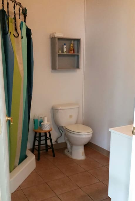 Private full bath