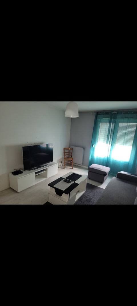 Apartment near amenities - Wifi - Netflix