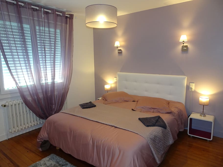 chambre lilas lit 160 cm
