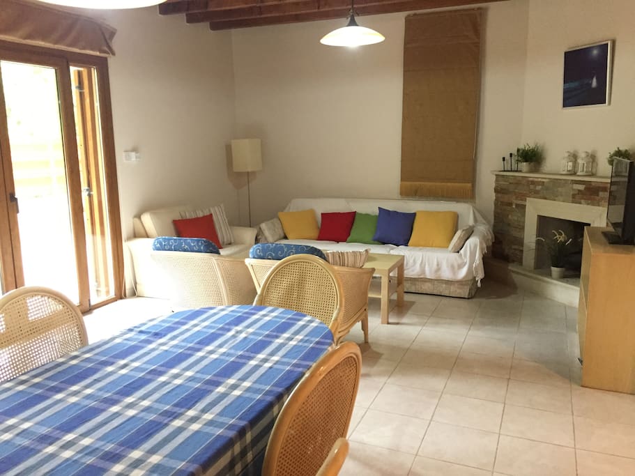 Living/Dining room