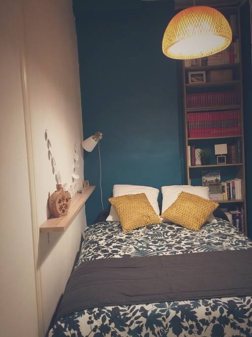 # Chambre
Parures lit en coton de soie