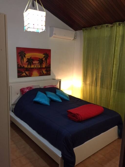 Chambre avec la climatisation