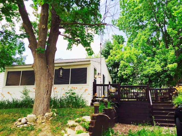 Airbnb Canandaigua Lake Vacation Rentals Places To Stay