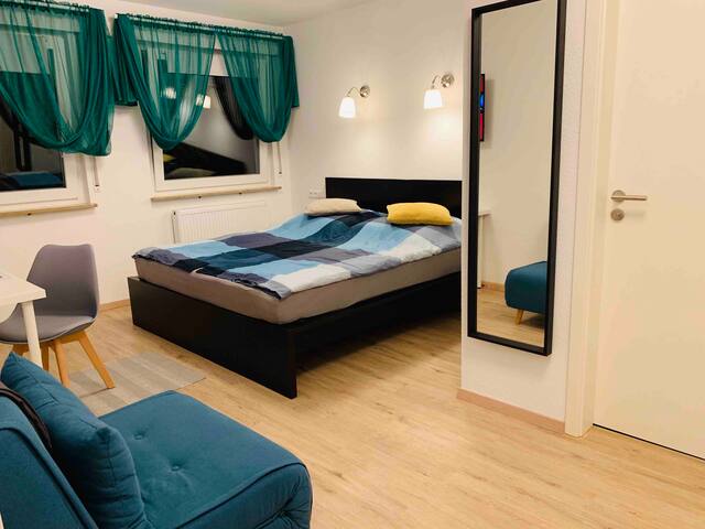 #StayHereINStuttgart Room 3 - "Istanbul"