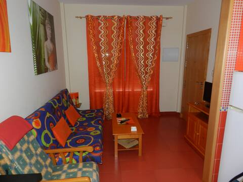 Top Airbnb: Cozy apartment near leisure area and beach en Conil De La Frontera