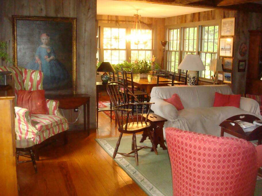 The "shed". A family room where everyone will gather and enjoy the fire.